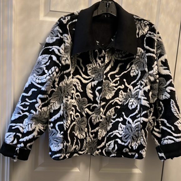 Reversible jacket. SOLD - Picture 6 of 10